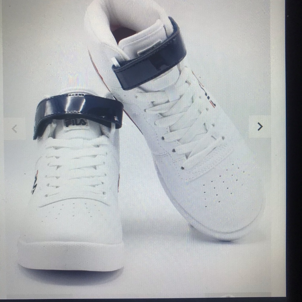 Shose - Picture 6 of 8